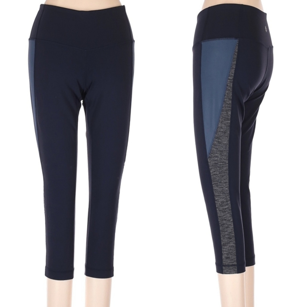 ATHLETA Cropped Length Lowrise Active Leggings Size XS
